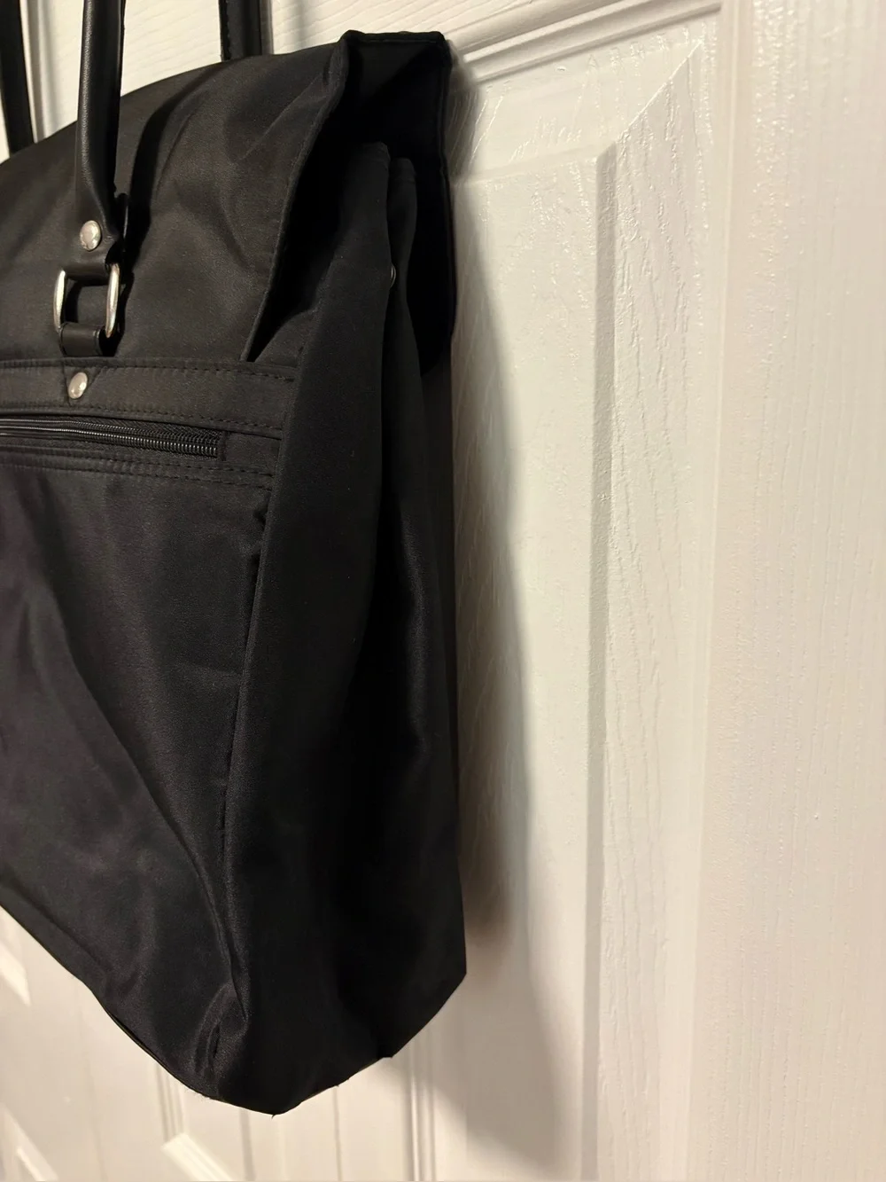 NWOT Classic Black NylonTote Bag with Silver Tone Closure - Sleek Everyday Carry